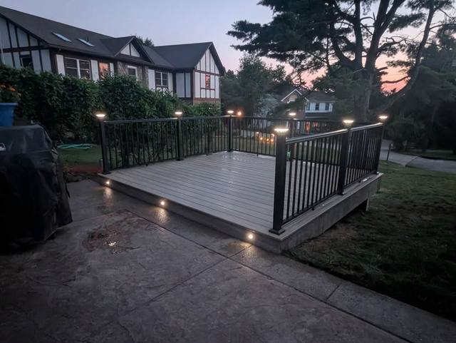 Trex deck at twilight with RDI inlay deck lighting in Allison Park PA