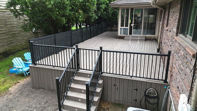Aerial view of a Trex deck with Avalon aluminum railing and RDI privacy panels, Pittsburgh PA